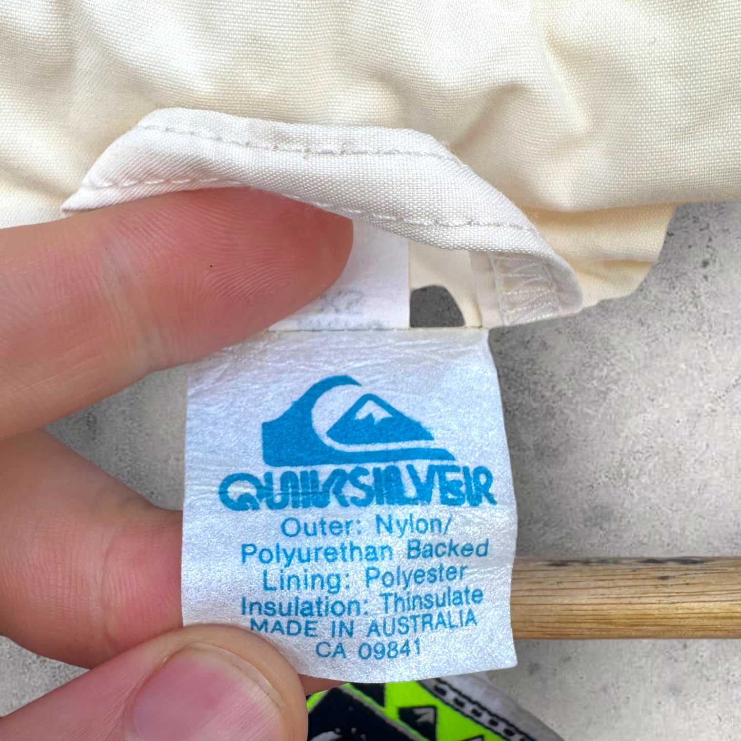 QUIKSILVER VINTAGE 80s SNOW/WINDBREAKER JACKET