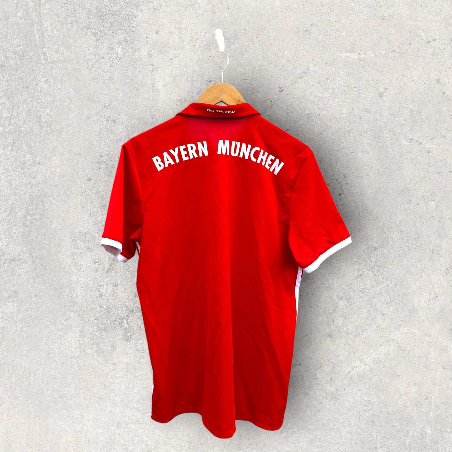 BAYERN MUNICH 2016-2017 HOME JERSEY