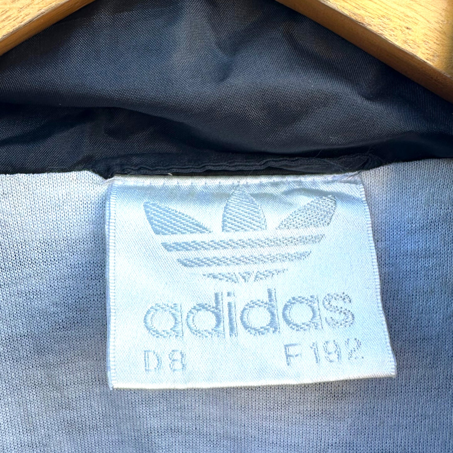 ADIDAS 80s VINTAGE WINDBREAKER JACKET