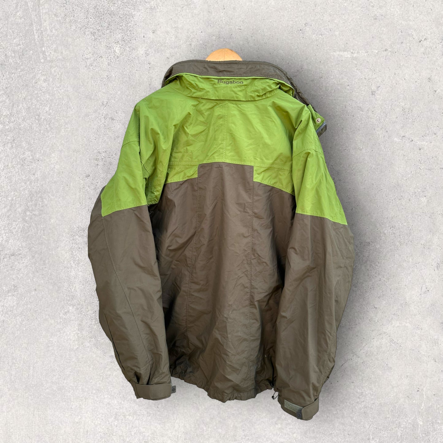 COLUMBIA MENS HIKING JACKET