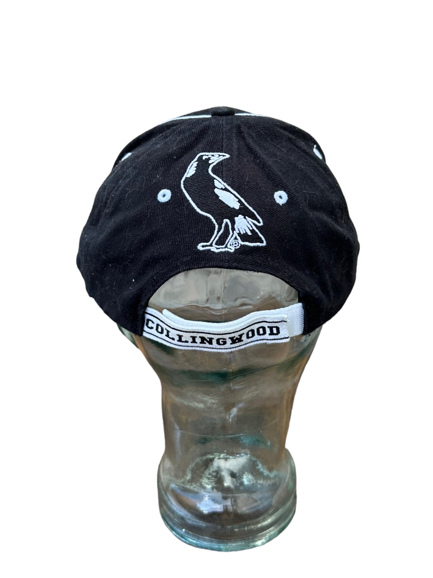 COLLINGWOOD MAGPIES HAT