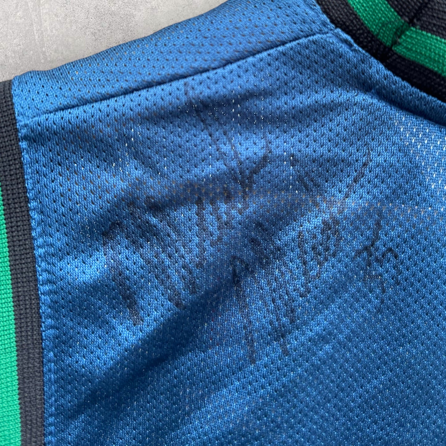 MARK MADSEN MINNESOTA TIMBERWOLVES SIGNED JERSEY