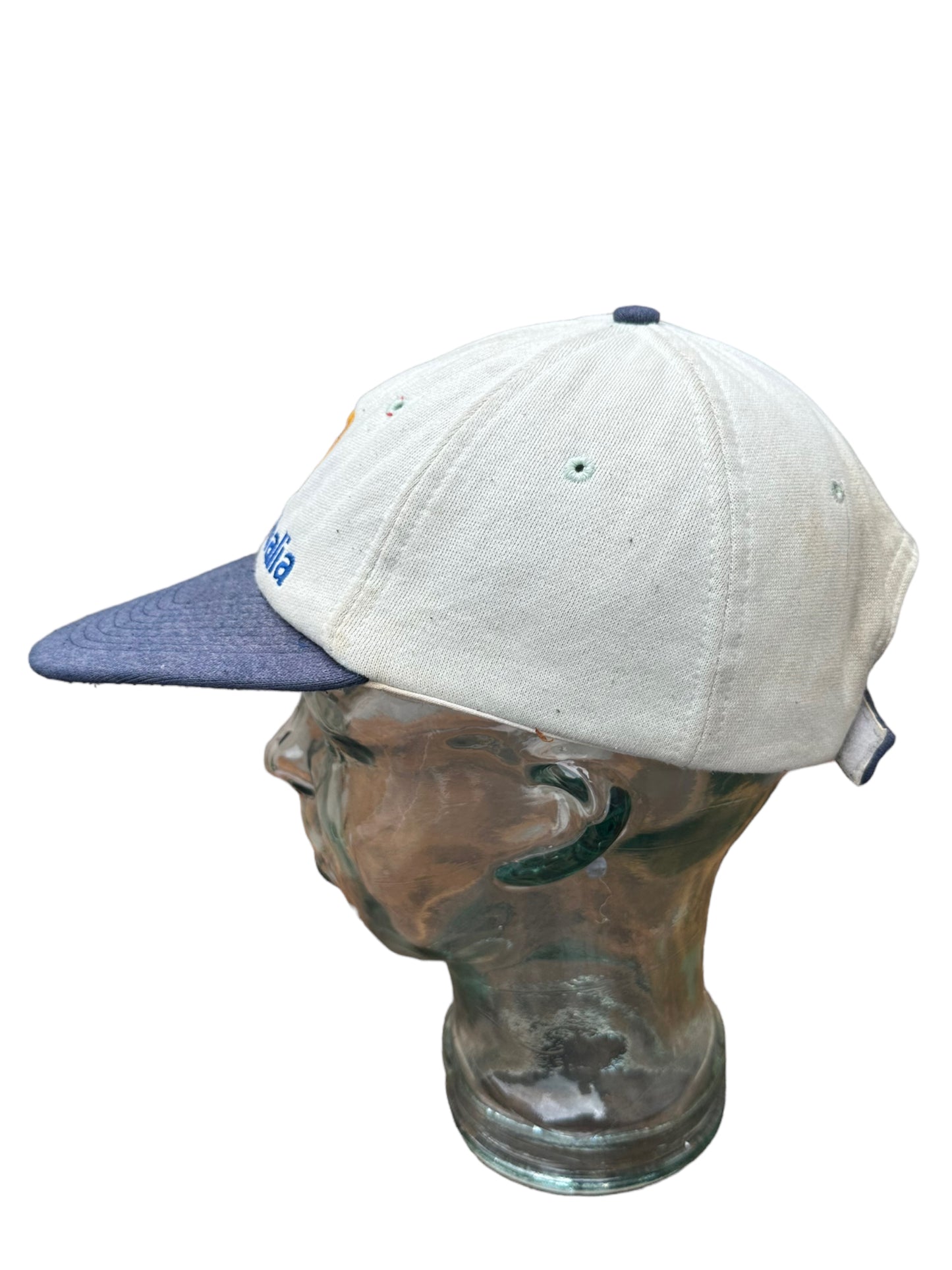 FOSTERS VINTAGE TWO TONE HAT