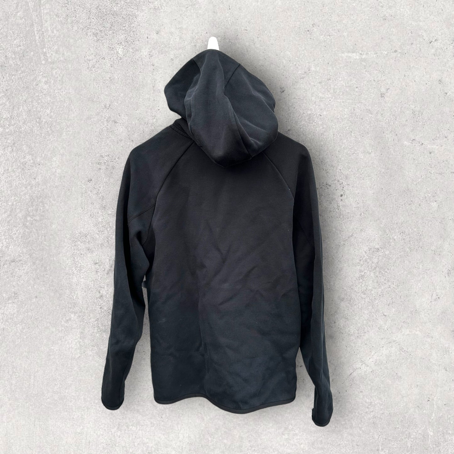 NIKE BLACK HOODED TECH FLEECE