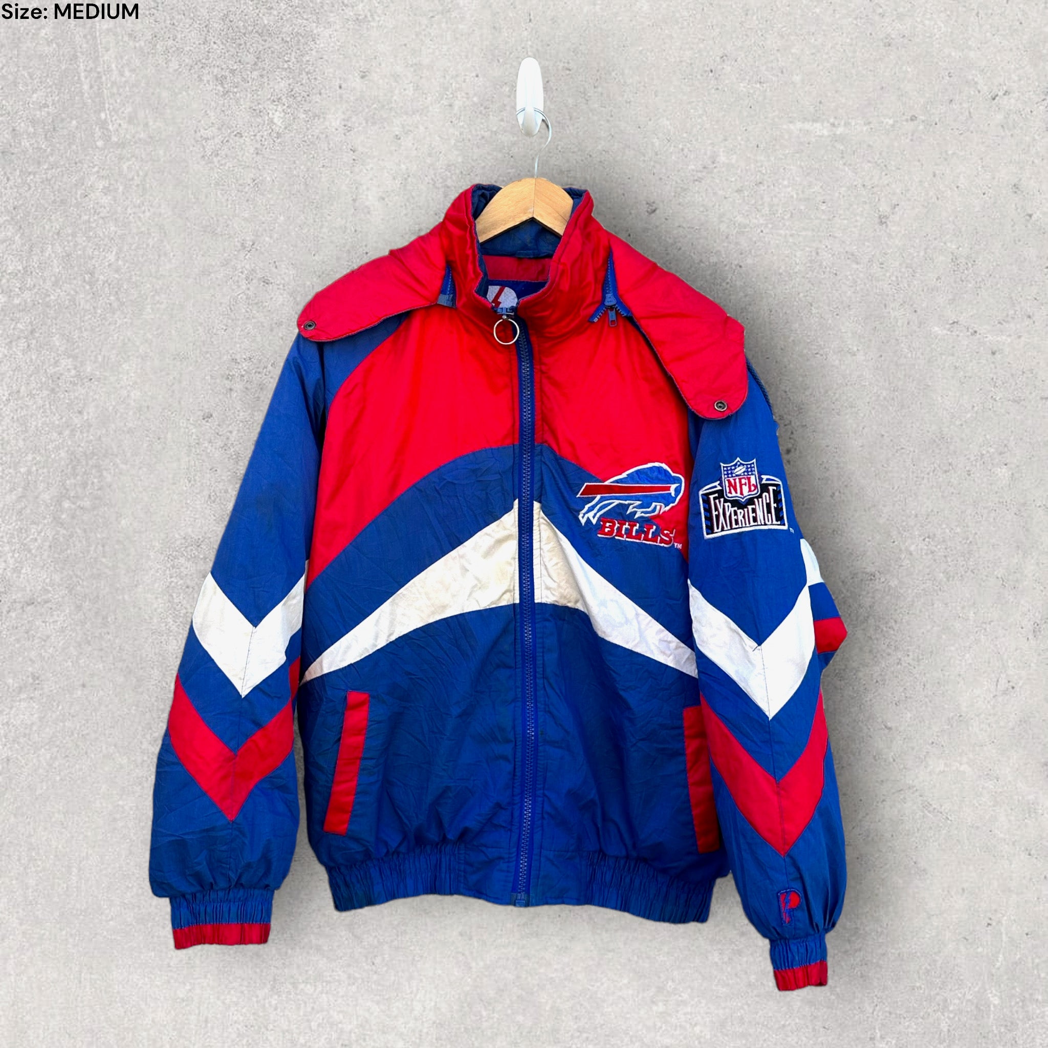 BUFFALO BILLS PRO PLAYER VINTAGE BOMBER JACKET – THRILLOFTHETHRIFT