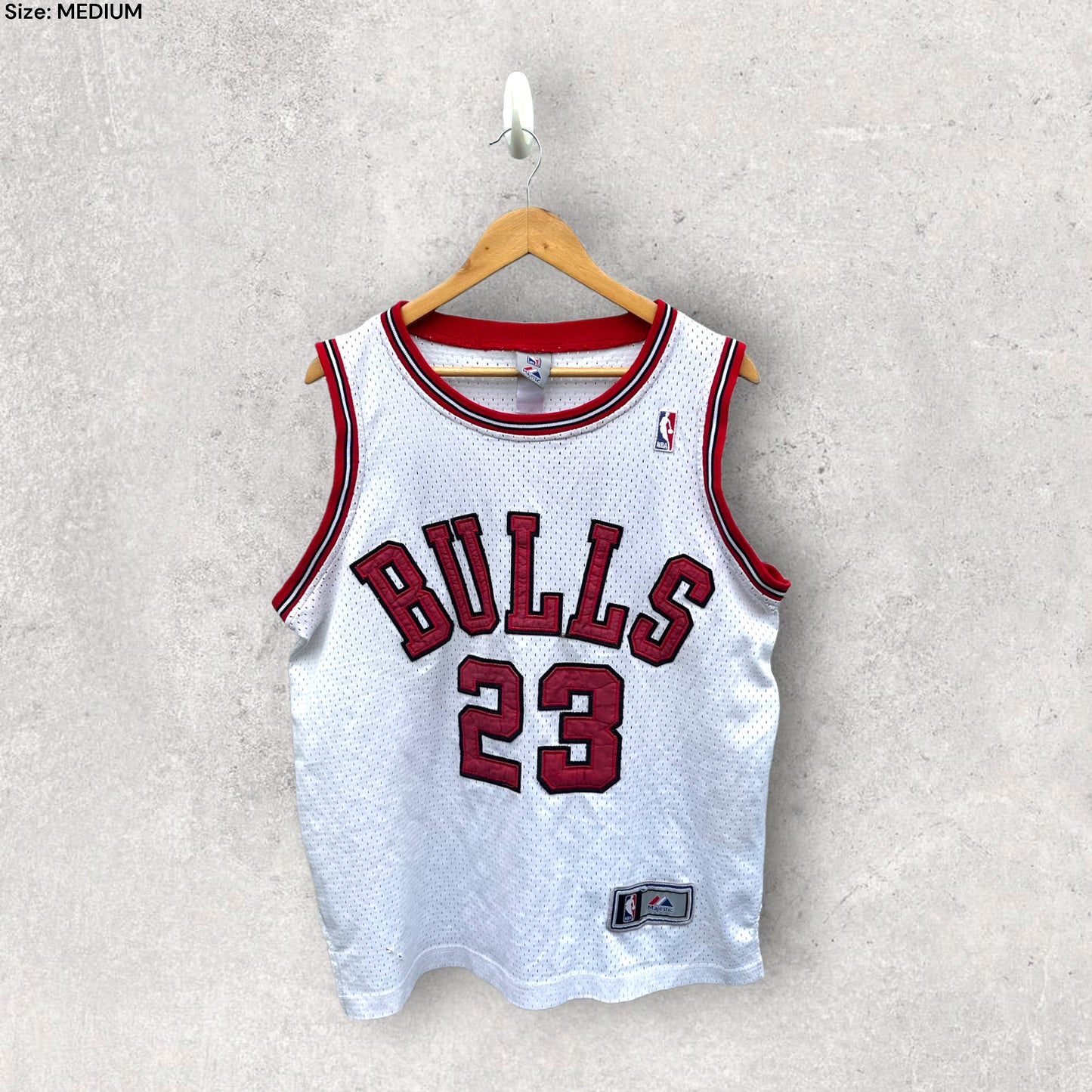 MICHAEL JORDAN CHICAGO BULLS MAJESTIC JERSEY