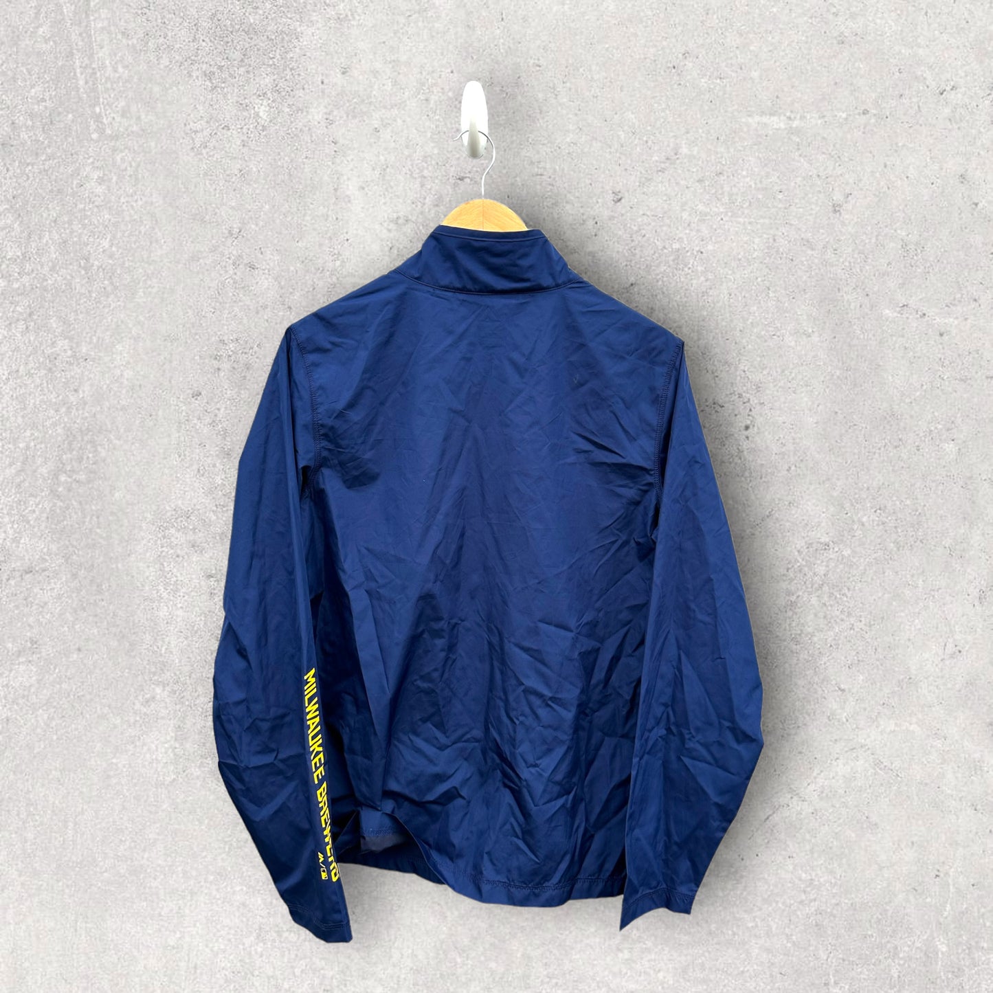 MILWAUKEE BREWERS WINDBREAKER