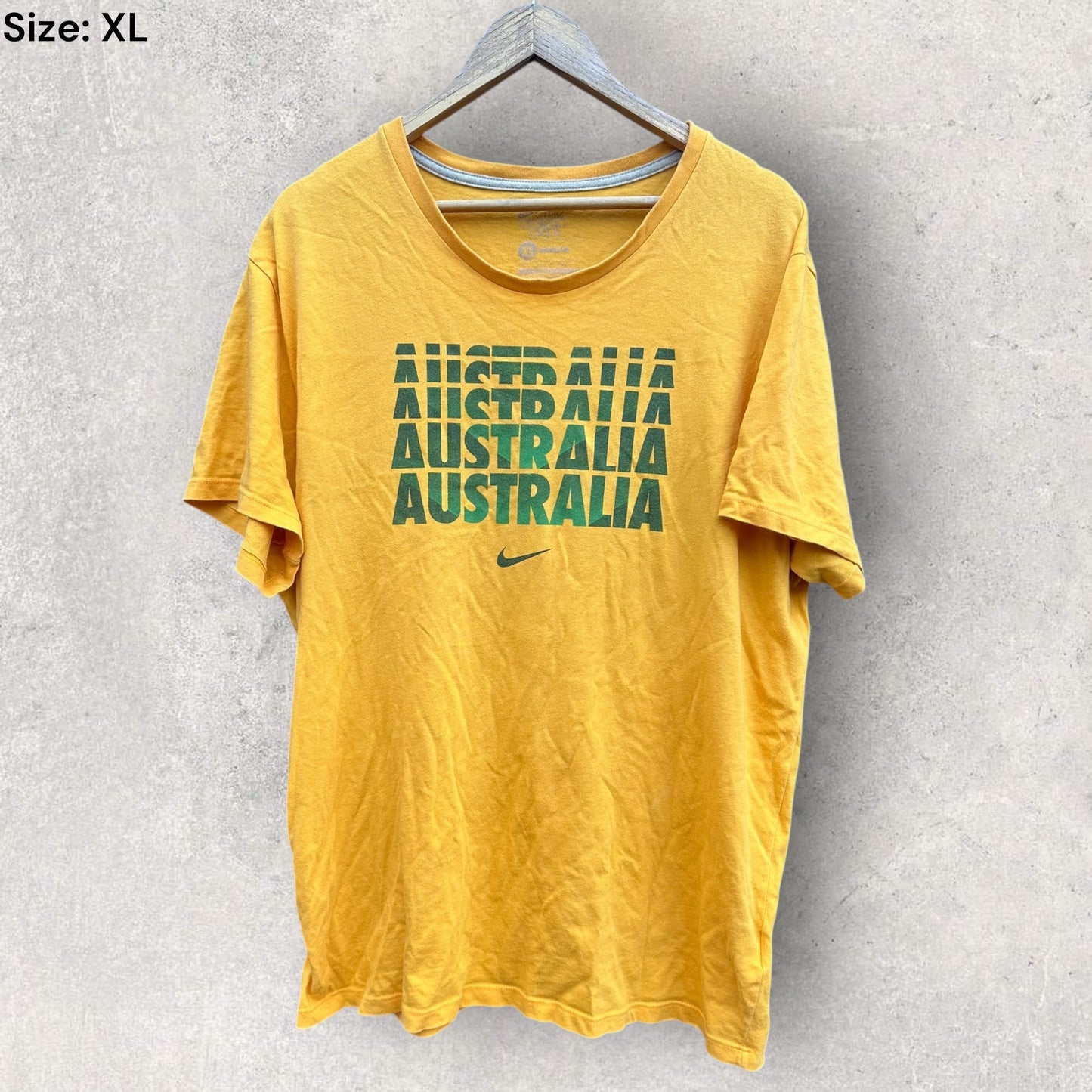 AUSTRALIA SOCCEROOS NIKE GOLD SHIRT
