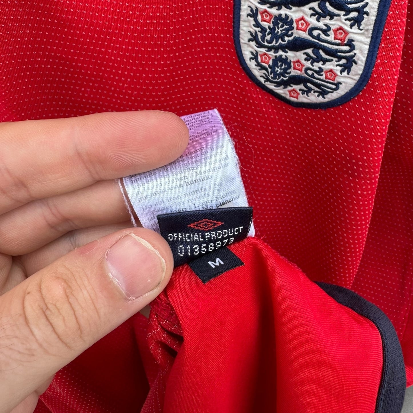 ENGLAND 2004 AWAY UMBRO FOOTBALL JERSEY