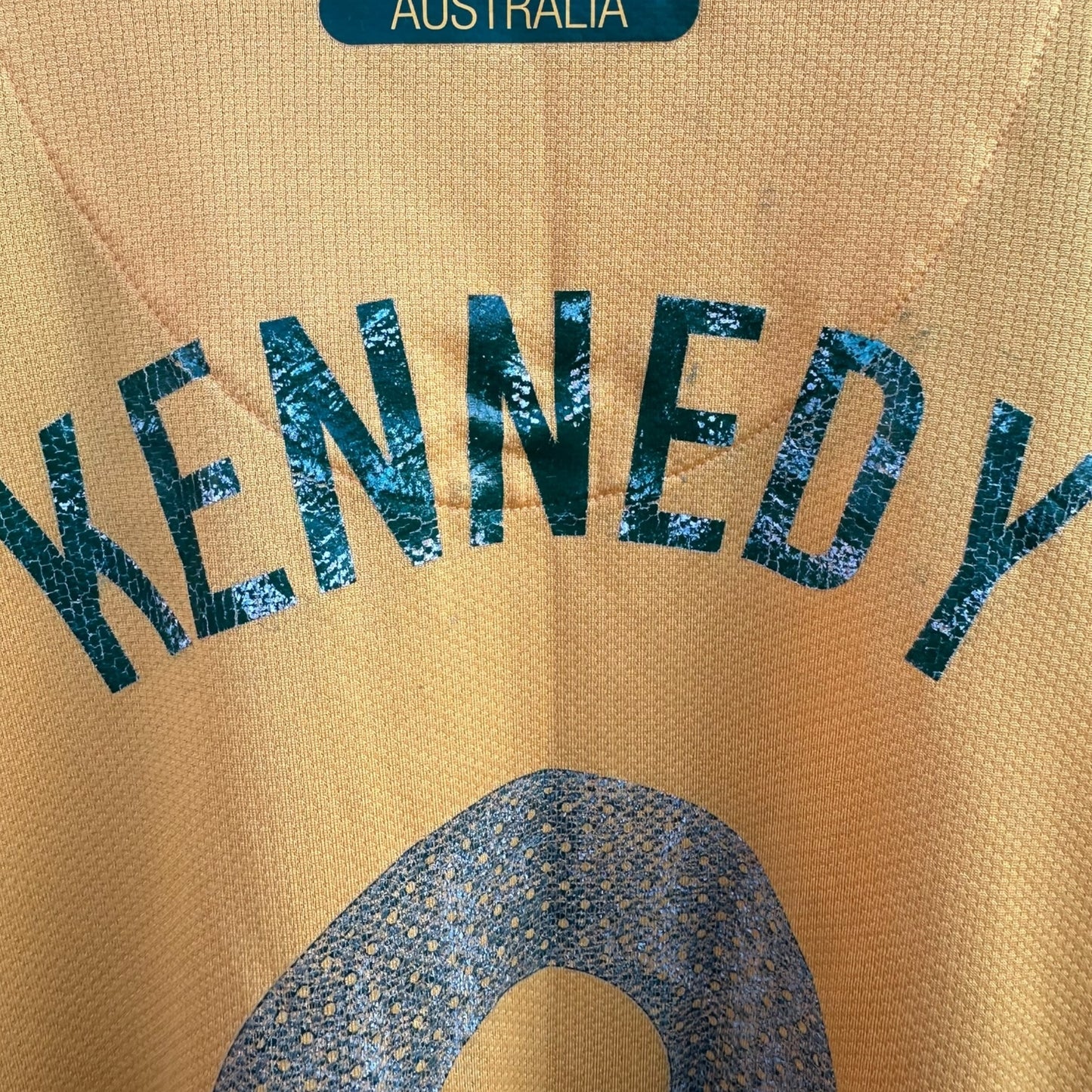JOSHUA KENNEDY AUSTRALIAN SOCCEROOS 2010 NIKE HOME FOOTBALL JERSEY