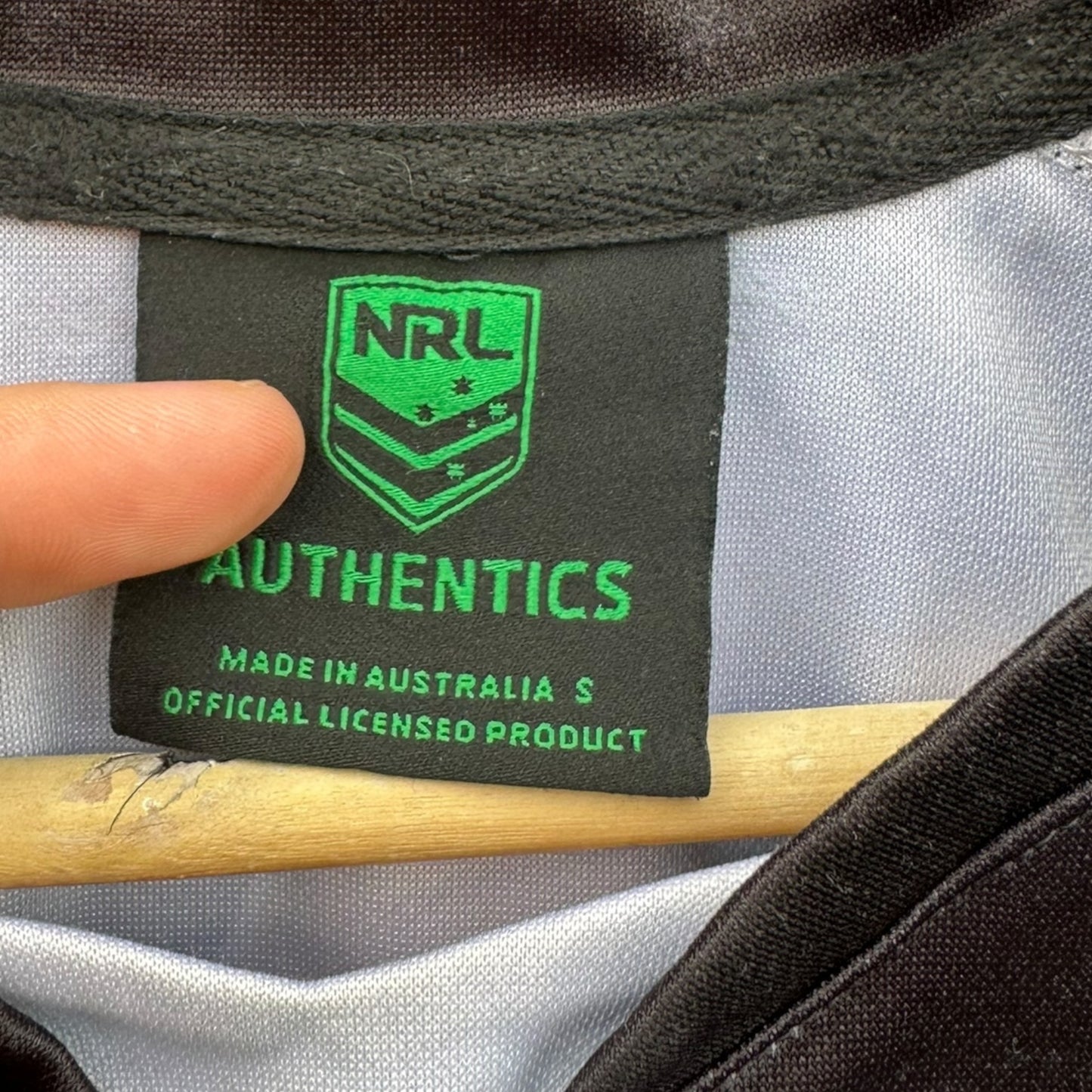 PENRITH PANTHERS 2017 ASICS HOME JERSEY