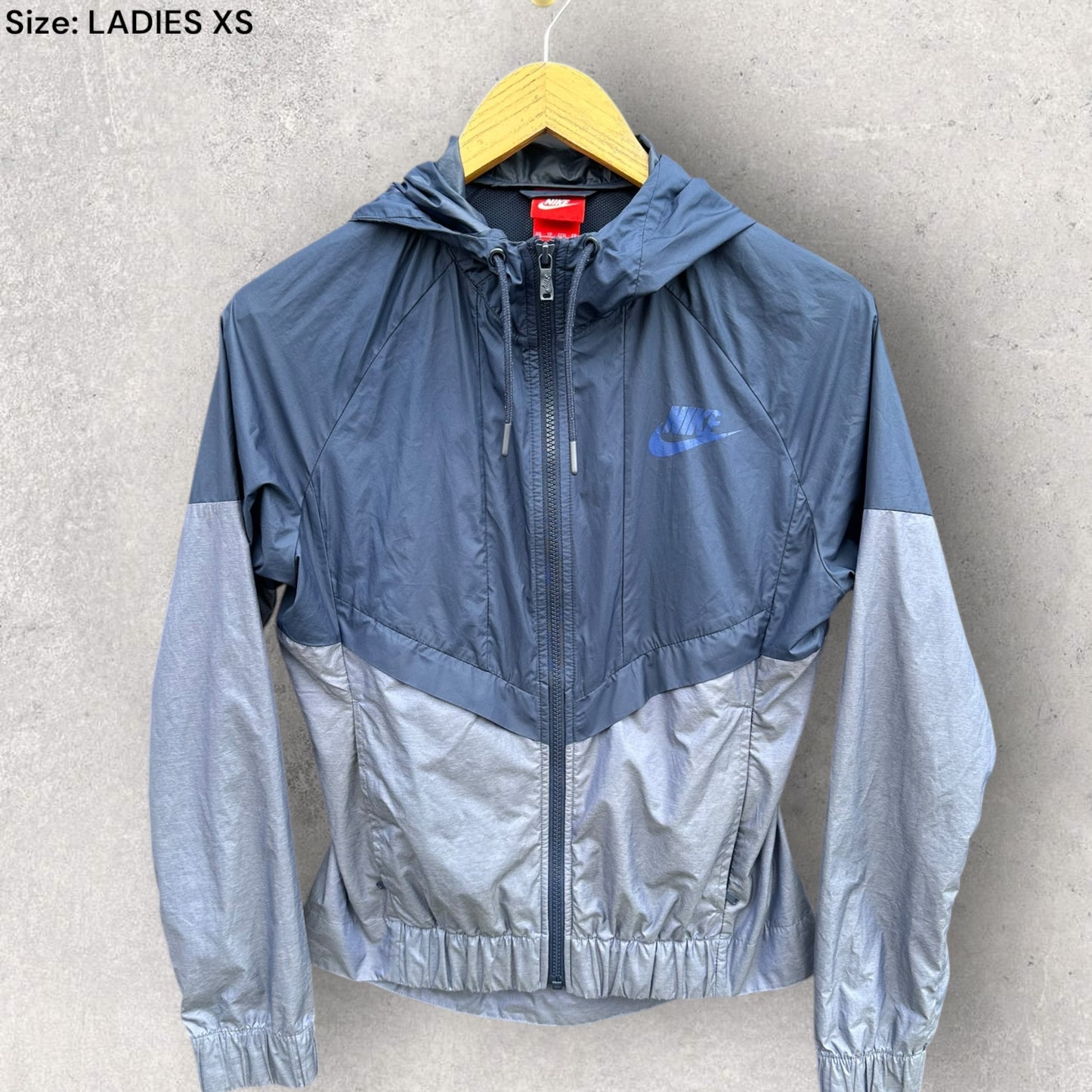 NIKE LADIES BLUE & GREY WINDRUNNER HOODED JACKET