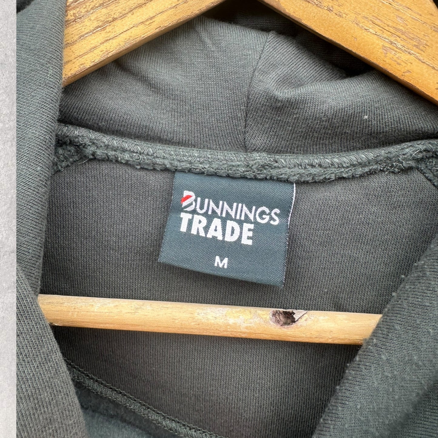 Bunnings Warehouse Trade Green Pullover Hooded Jumper