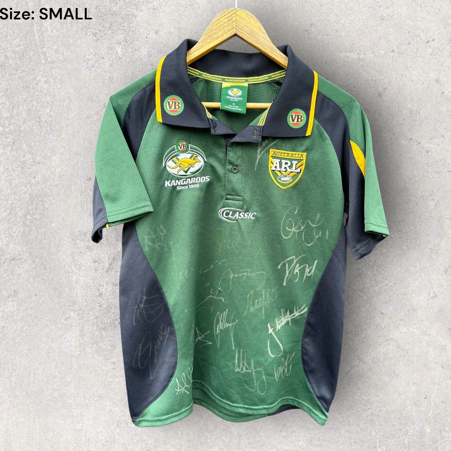 Australian Kangaroos ARL Media Polo Shirt Signed By Team