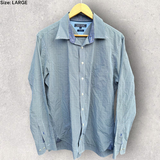 TOMMY HILFIGER SMALL CHECKERED BUTTON UP LONG SLEEVE SHIRT