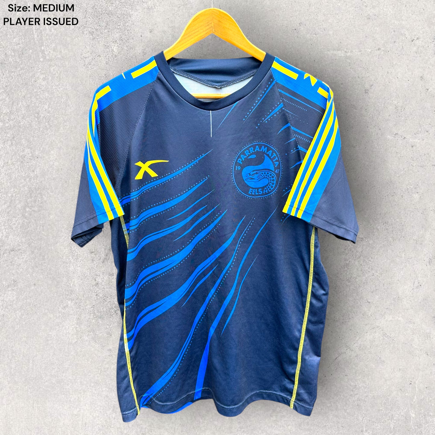 PARRAMATTA EELS XBLADES TRAINING SHIRT