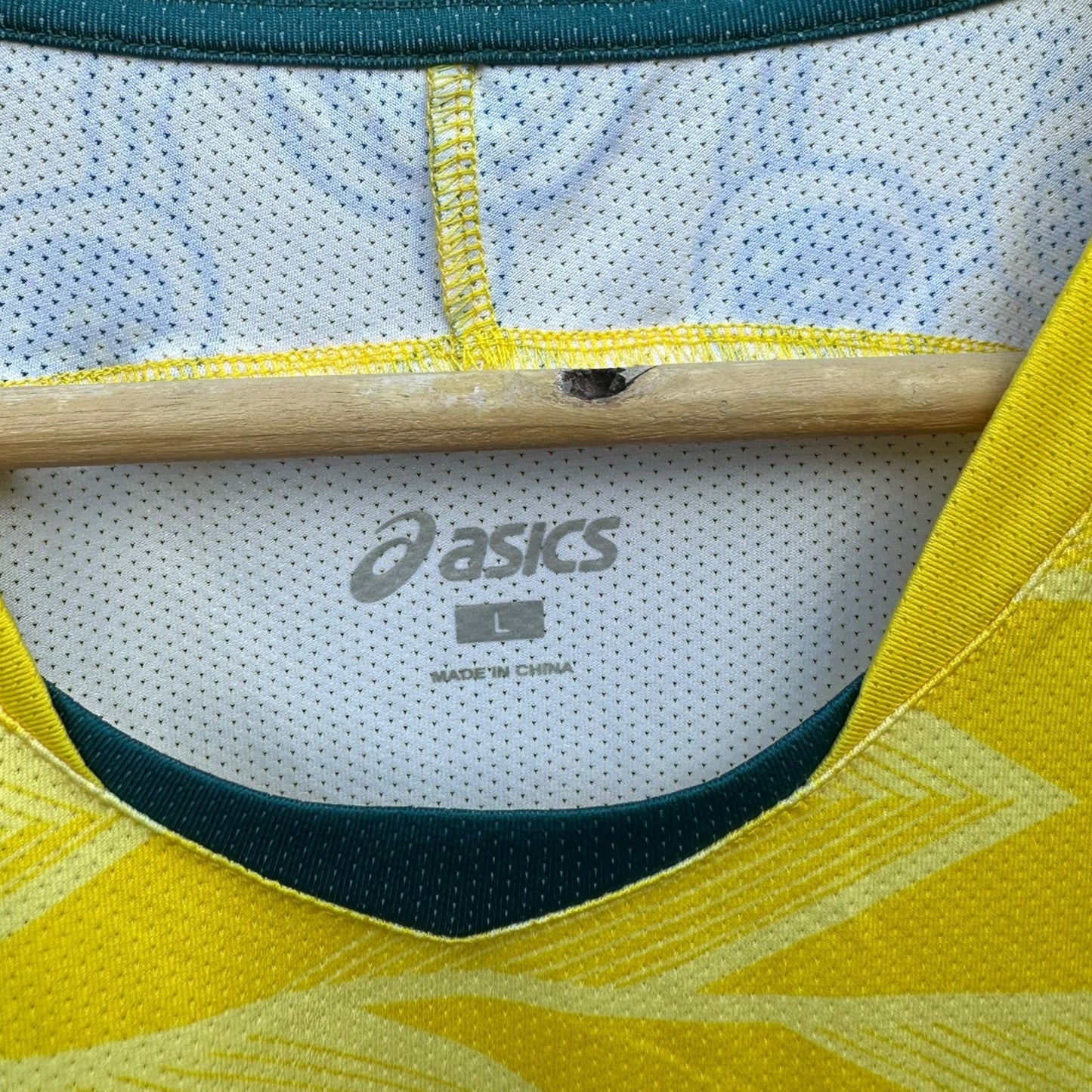 AUSTRALIAN OLYMPIC GAMES ASICS INDIGENOUS TRAINING SHIRT