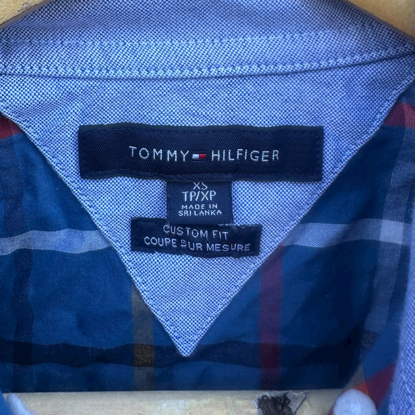 TOMMY HILFIGER CHECKERED SHORT SLEEVE BLUE SHIRT