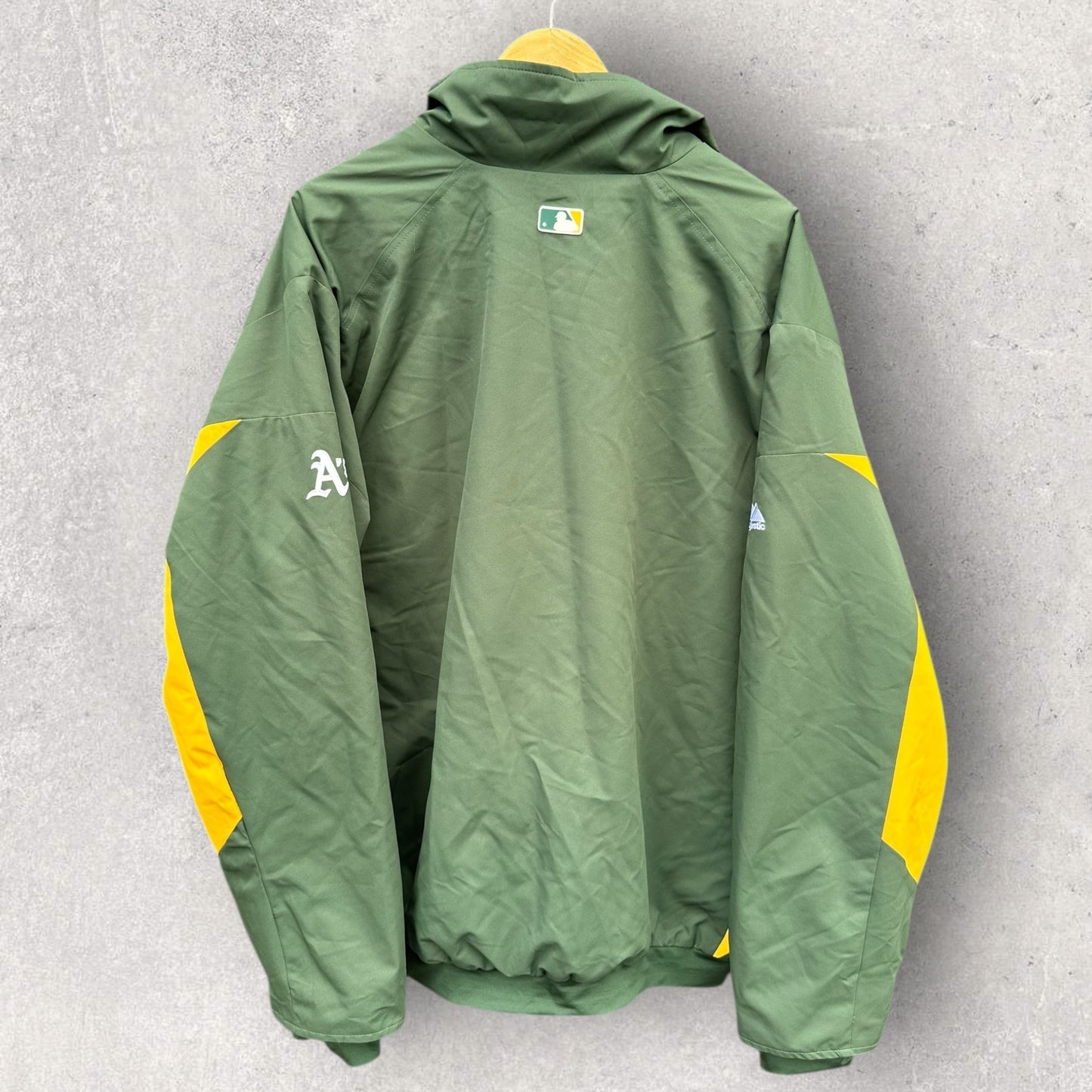 OAKLAND ATHLETICS MAJESTIC THERMA BASE MLB GREEN JACKET