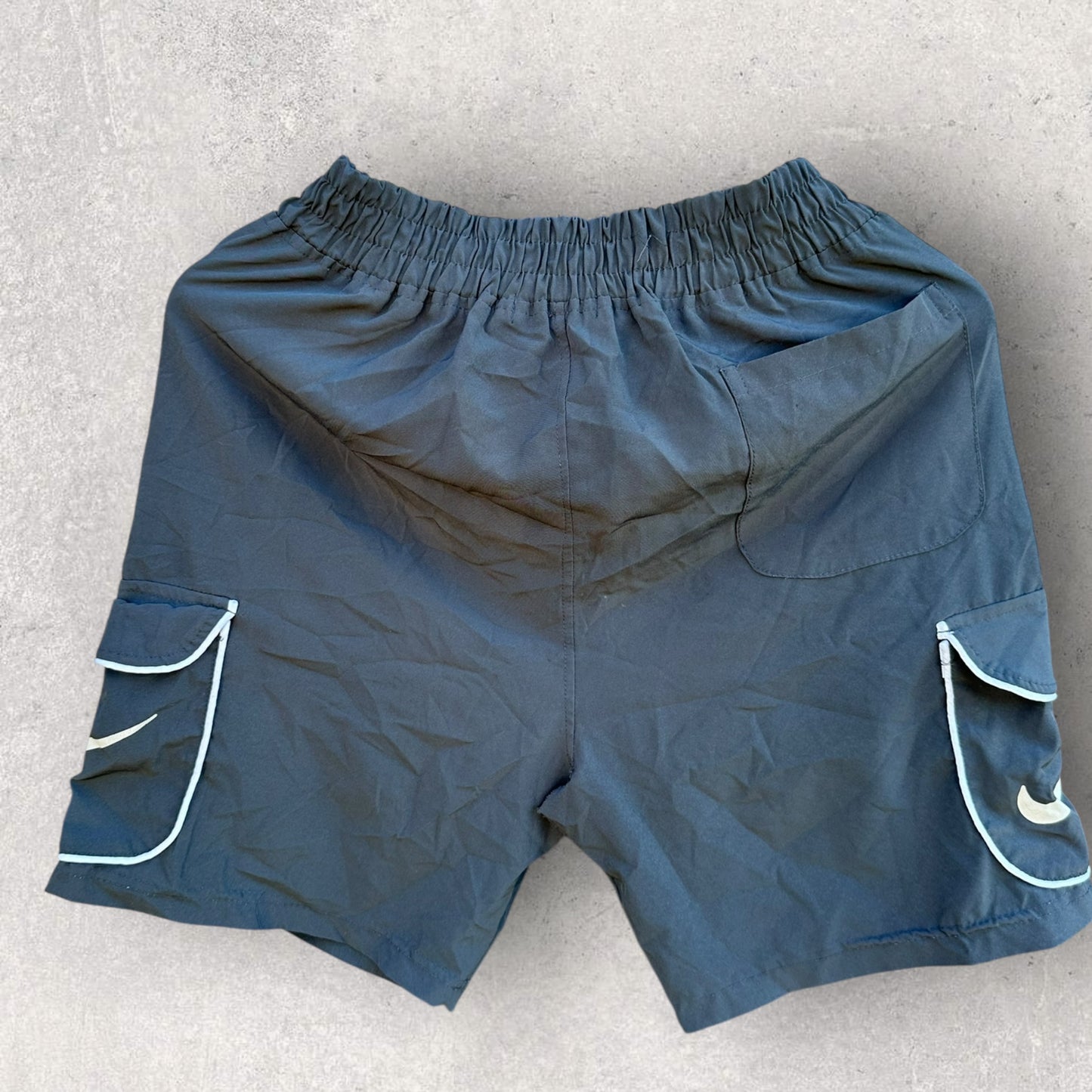 NIKE VINTAGE CHARCOAL SHORTS