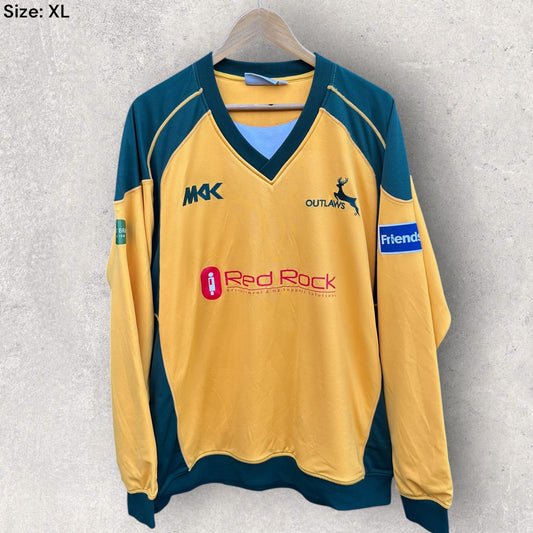 IAN BUTLER NOTTINGHAMPSHIRE OUTLAWS PLAYER ISSUED CRICKET JUMPER