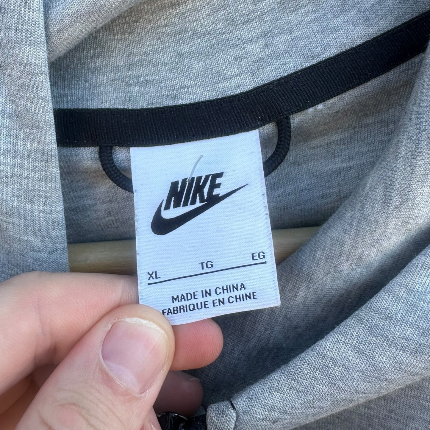 NIKE GREY WINDRUNNER TECH FLEECE JUMPER