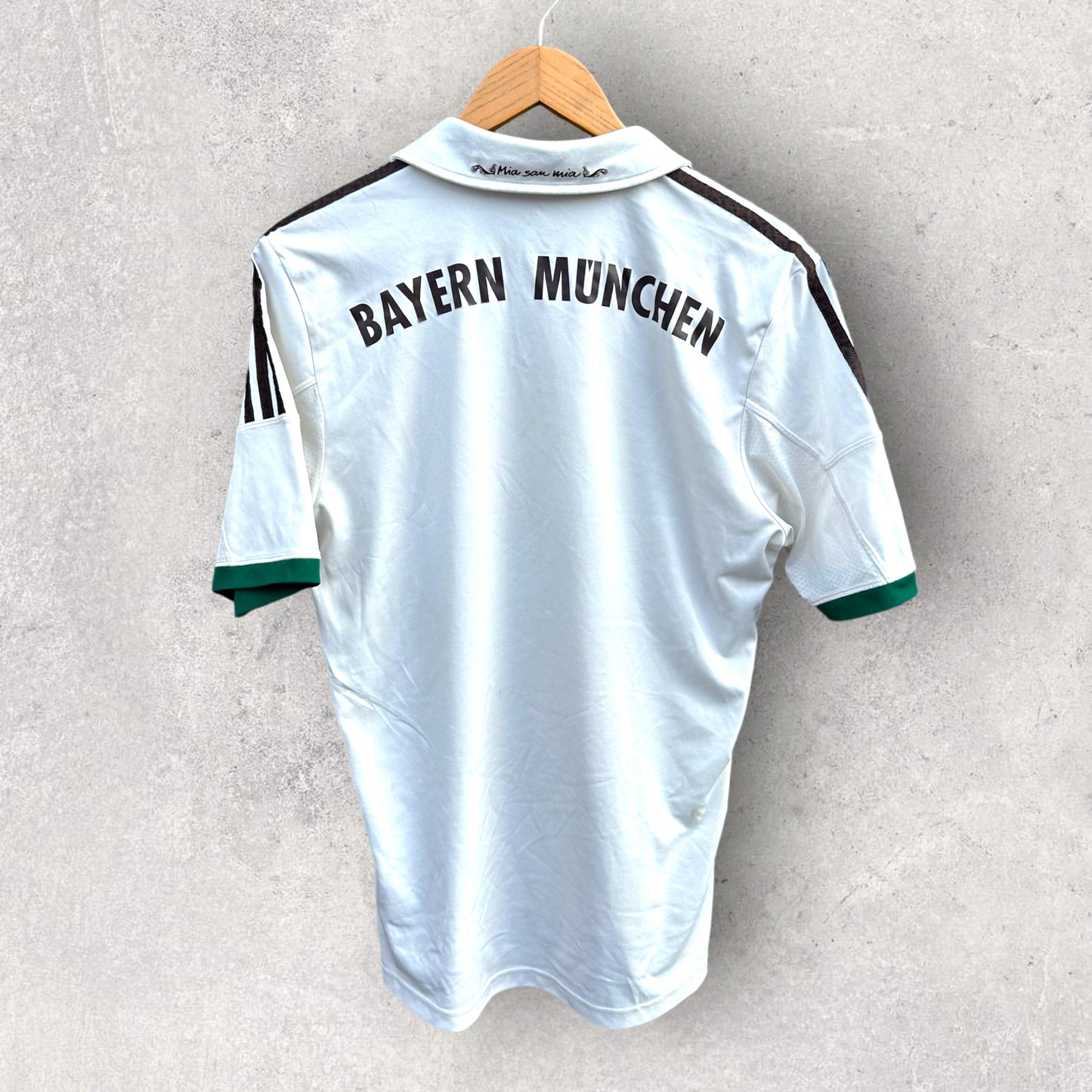 BAYERN MUNICH 2013-2014 AWAY JERSEY