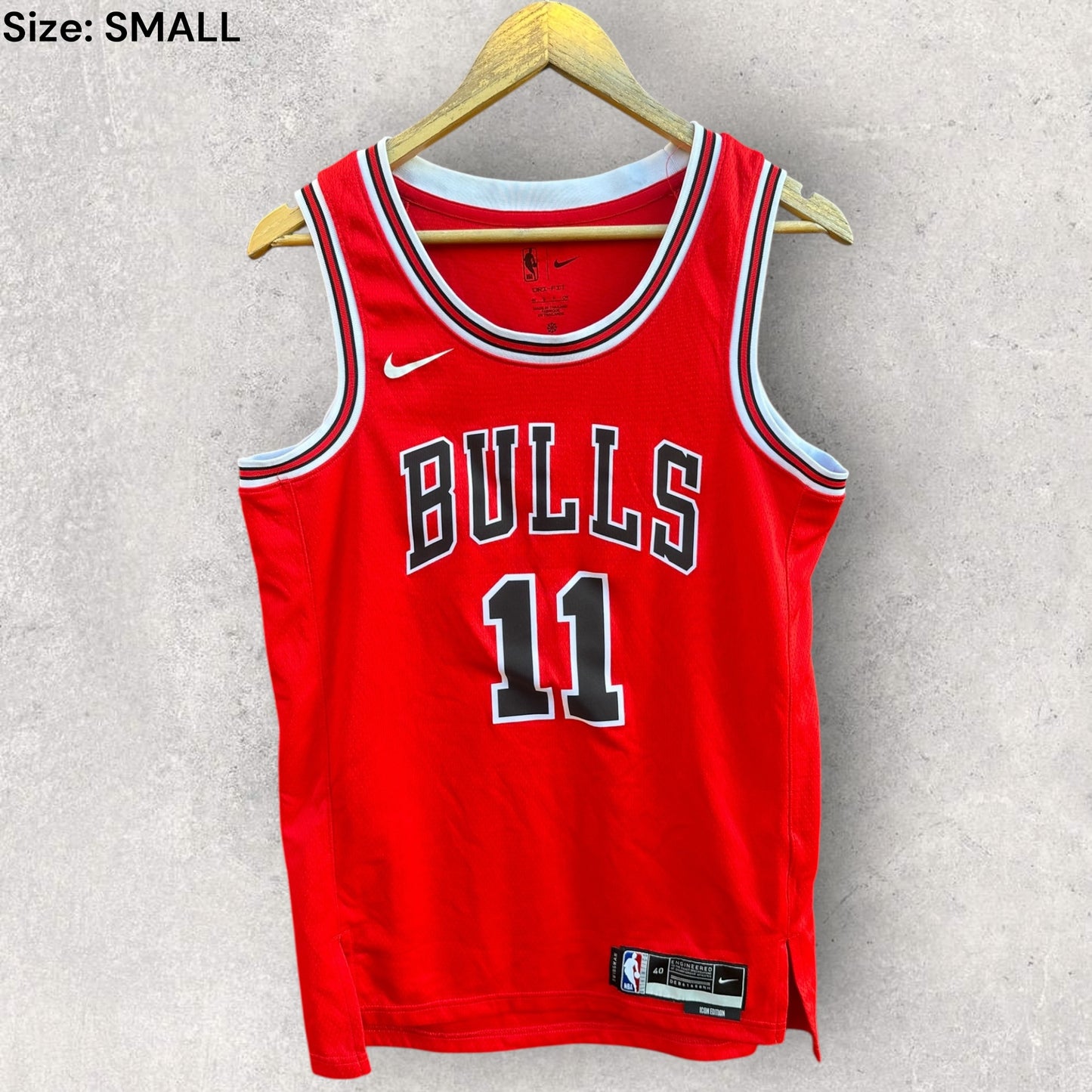 DEMAR DEROZAN CHICAGO BULLS NBA NIKE SWINGMAN JERSEY