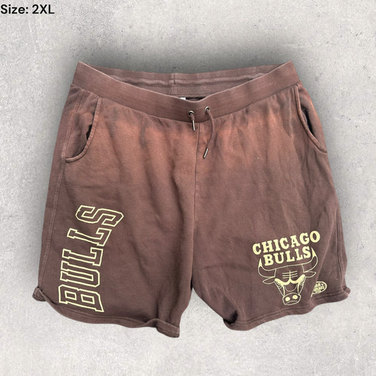 CHICAGO BULLS MITCHELL & NESS BROWN FLEECE SHORTS
