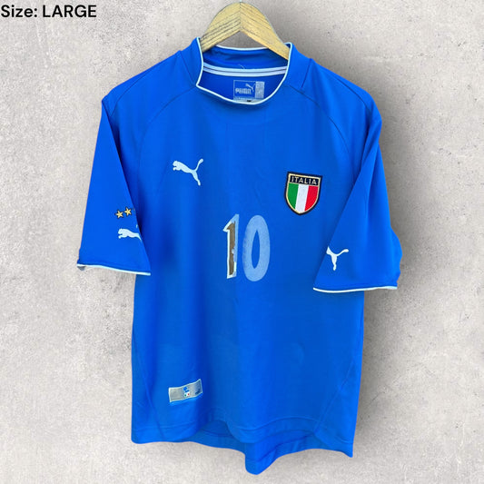 Francesco TOTTI Italy 2004 Puma Home Football Vintage Jersey