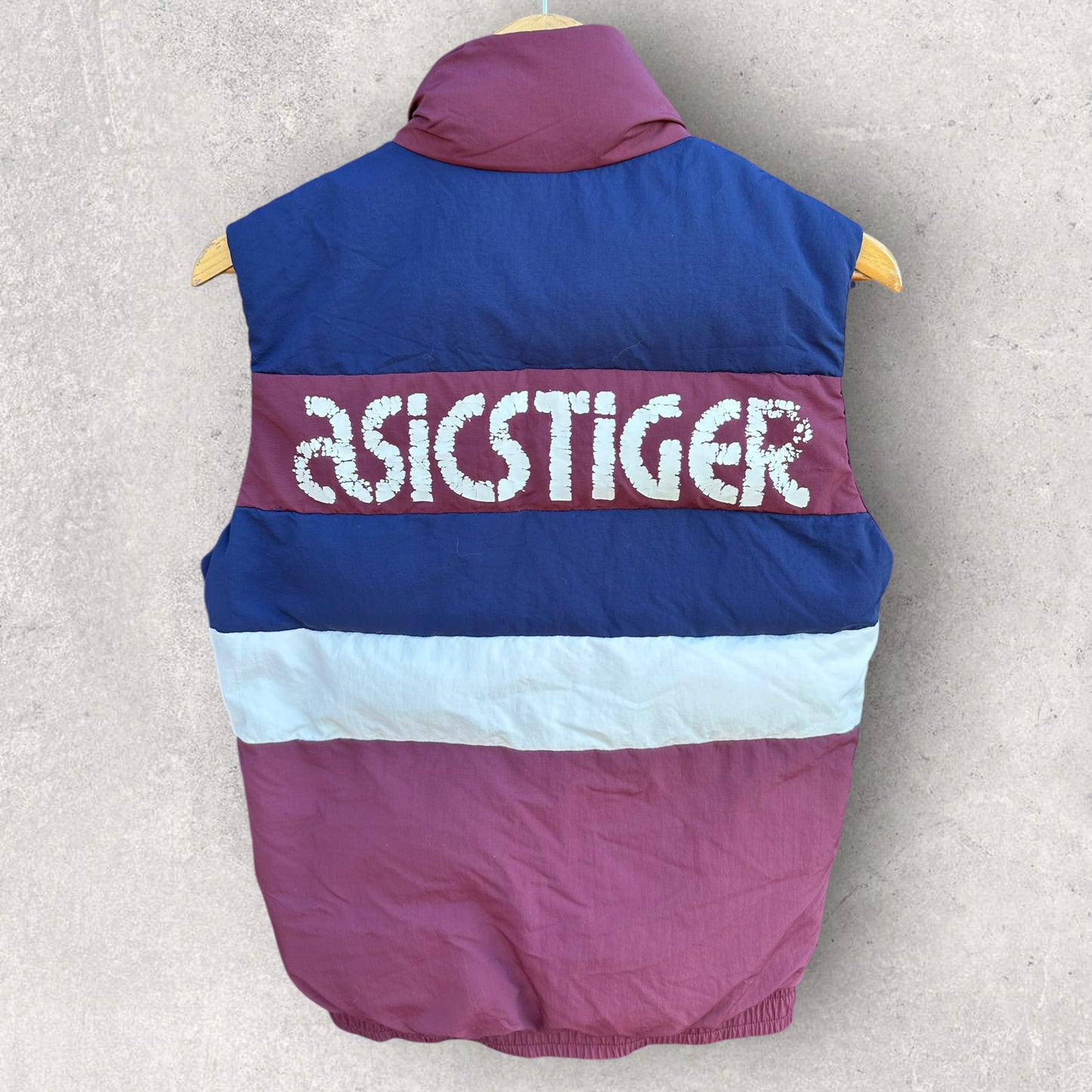 ASICS TIGER SLEEVELESS PUFFER VEST
