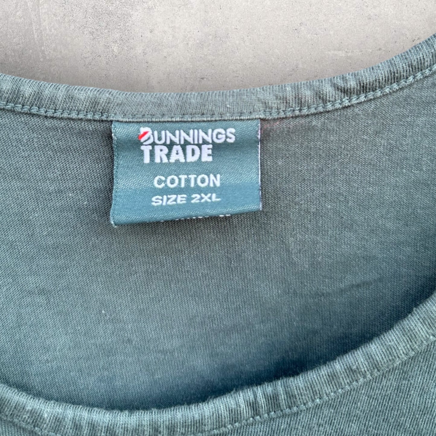 BUNNINGS TRADE GREEN SINGLET