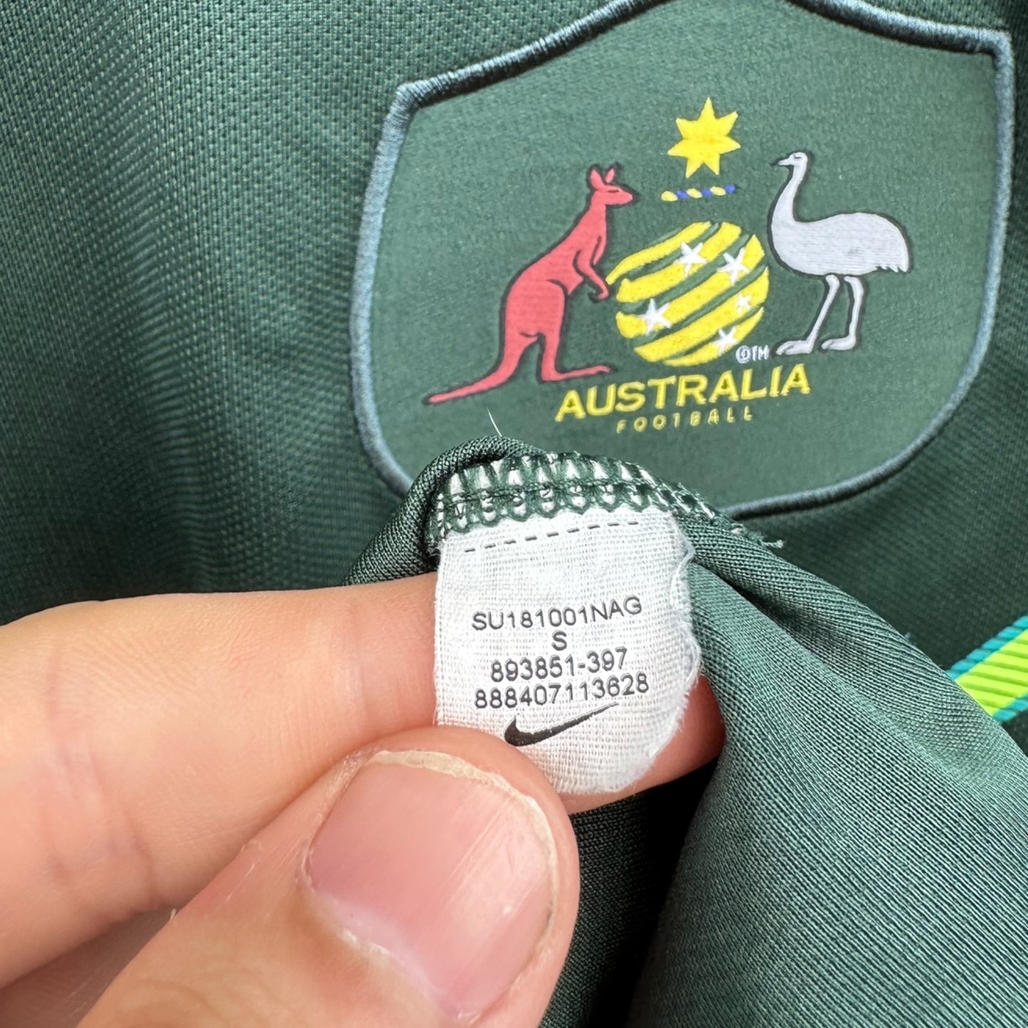 AUSTRALIAN SOCCEROOS 2018 AWAY NIKE JERSEY