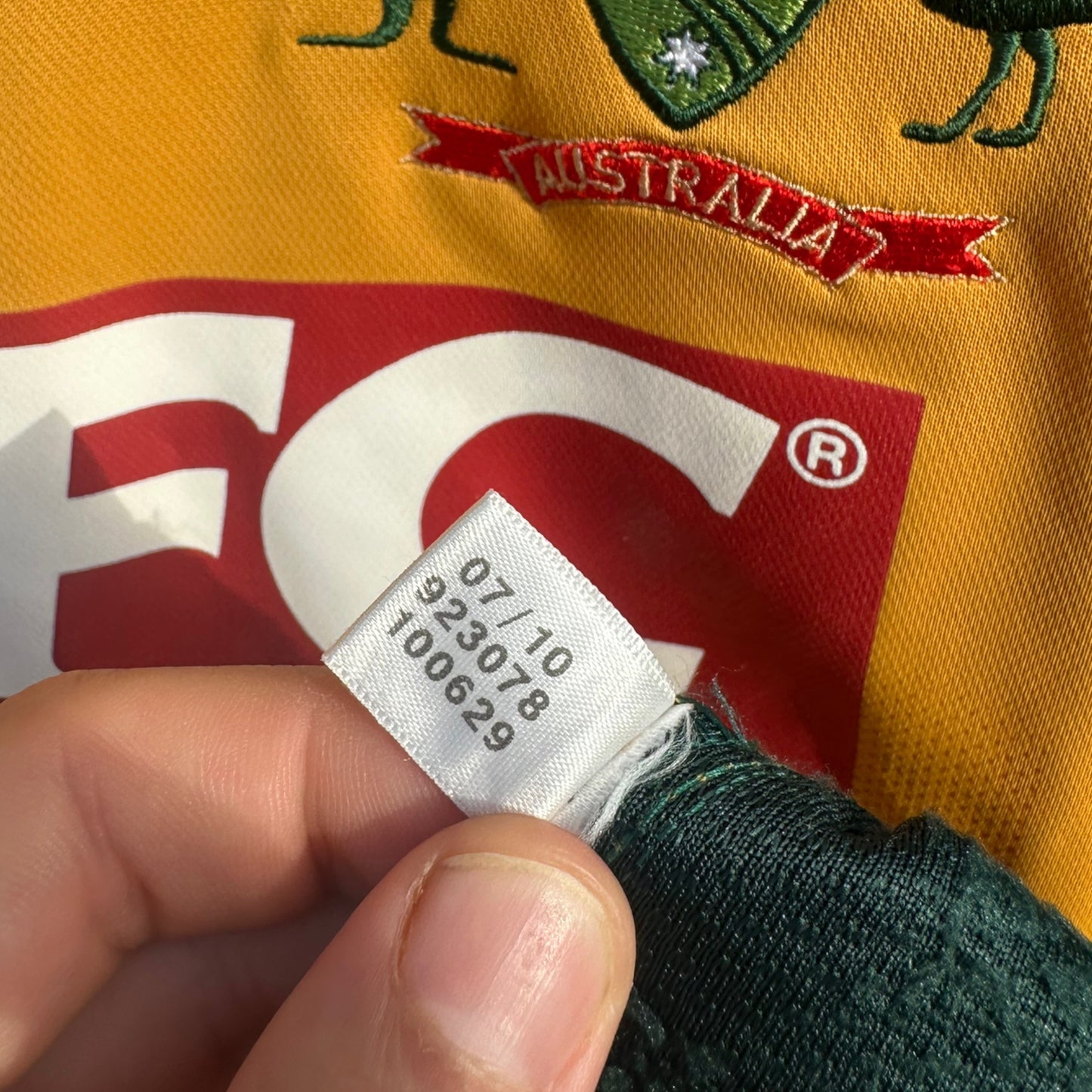 AUSTRALIAN CRICKET 2010 T20 KFC ADIDAS VEST