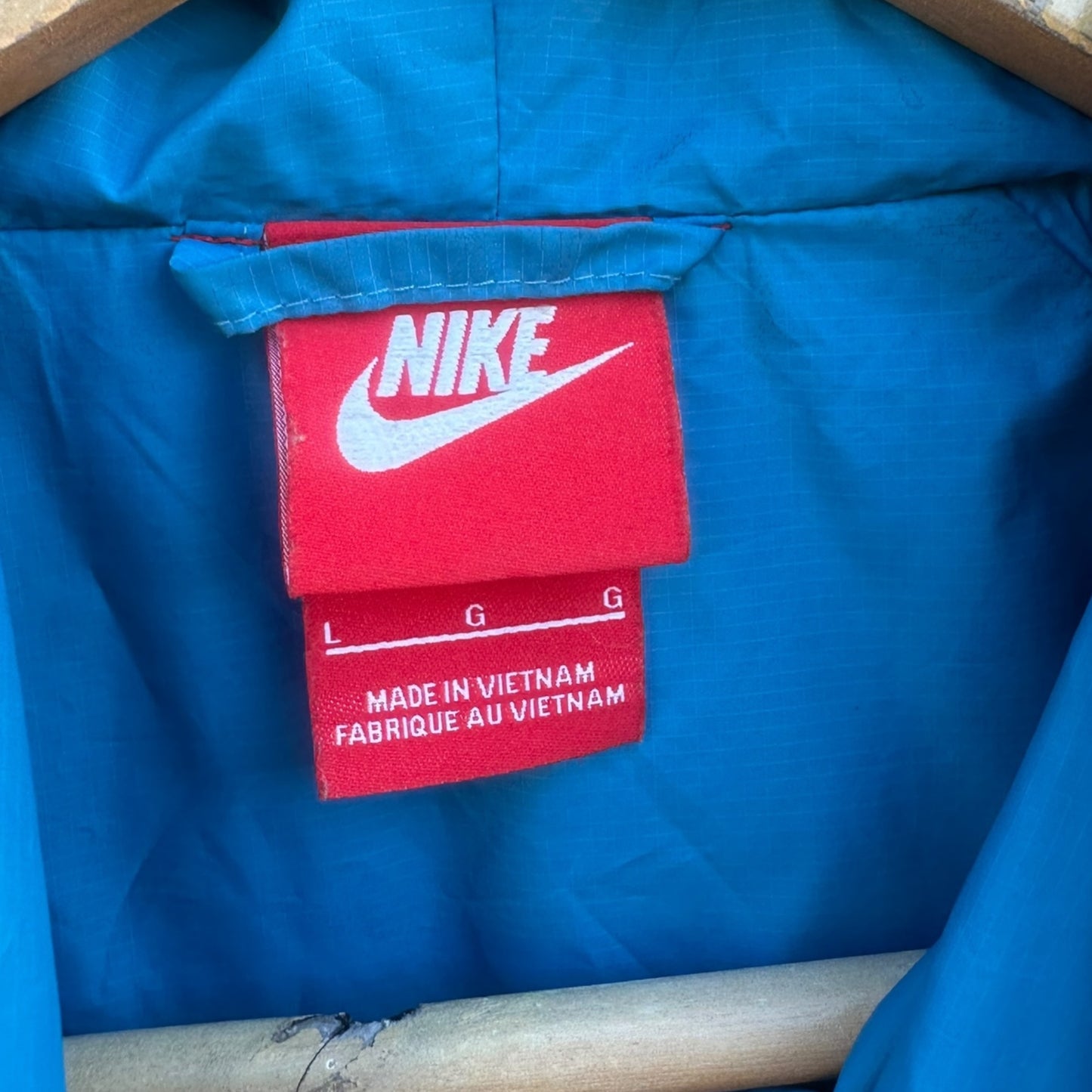 NIKE WOMENS BLUE & GREEN WINDRUNNER HOODED JACKET