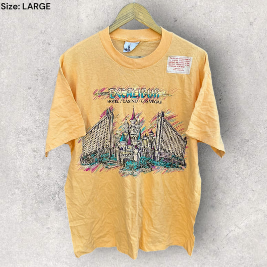 EXCALIBUR HOTEL CASINO LAS VEGAS VINTAGE 1990s YELLOW SHORT SLEEVE SHIRT BRAND NEW