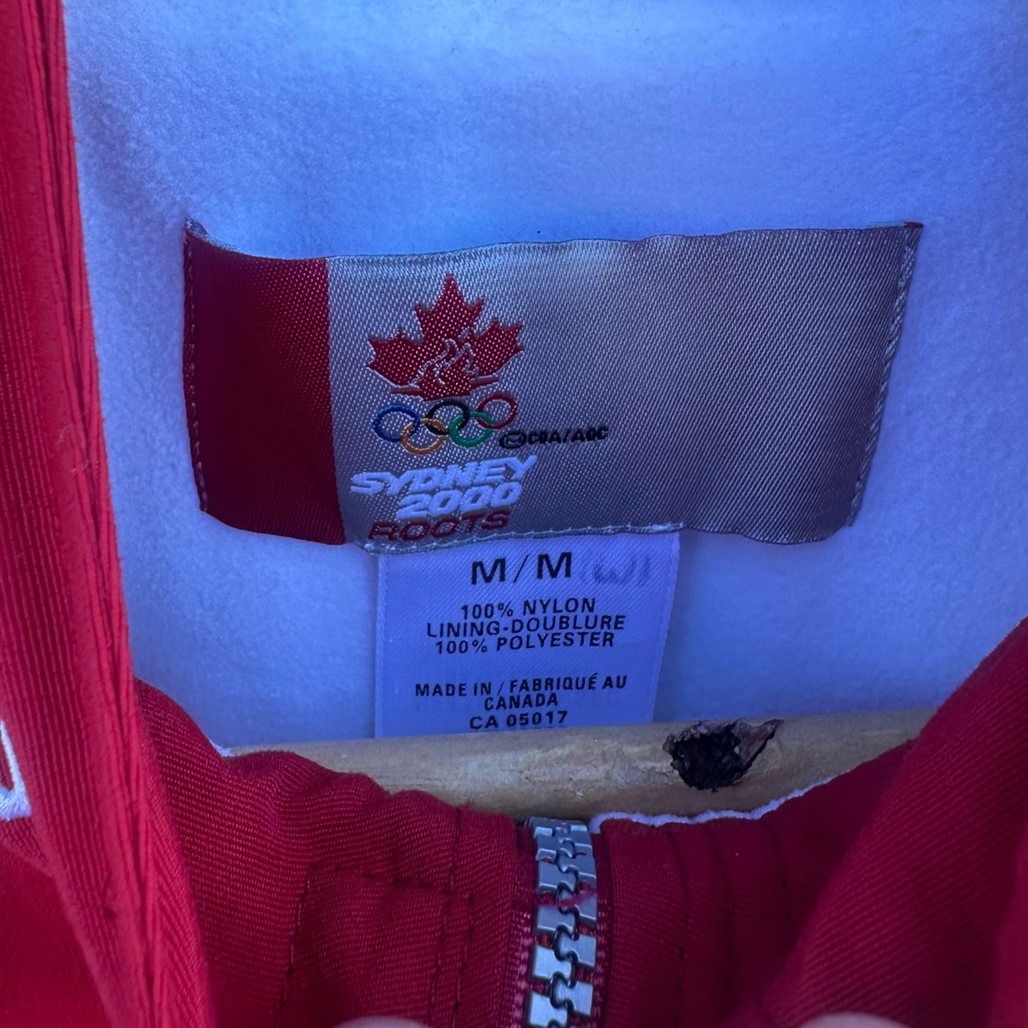 CANADA ROOTS 2000 OLYMPIC GAMES ATHLETE ISSUED SLEEVELESS VEST JACKET
