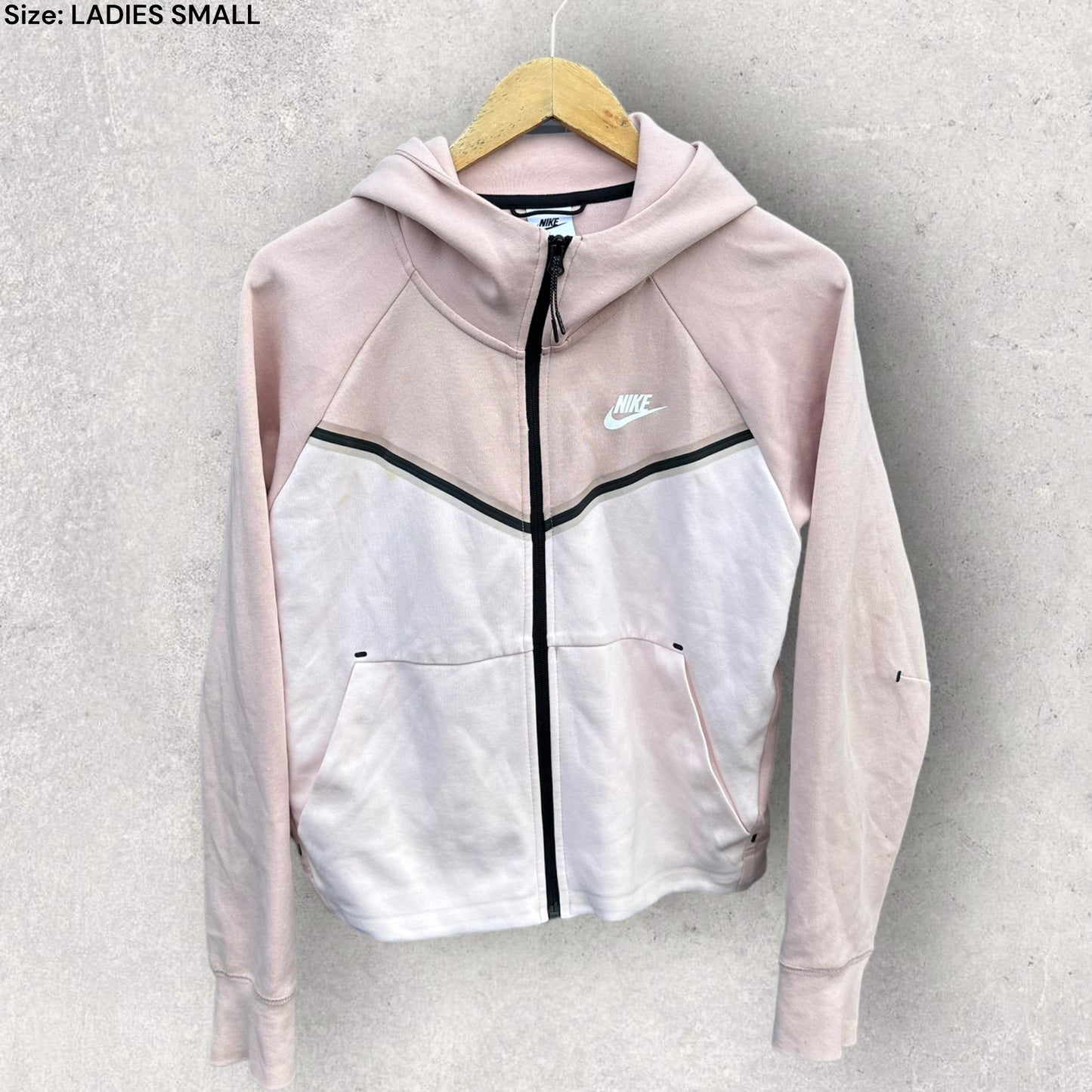 NIKE PINK WOMENS DRI FIT HOODED JUMPER