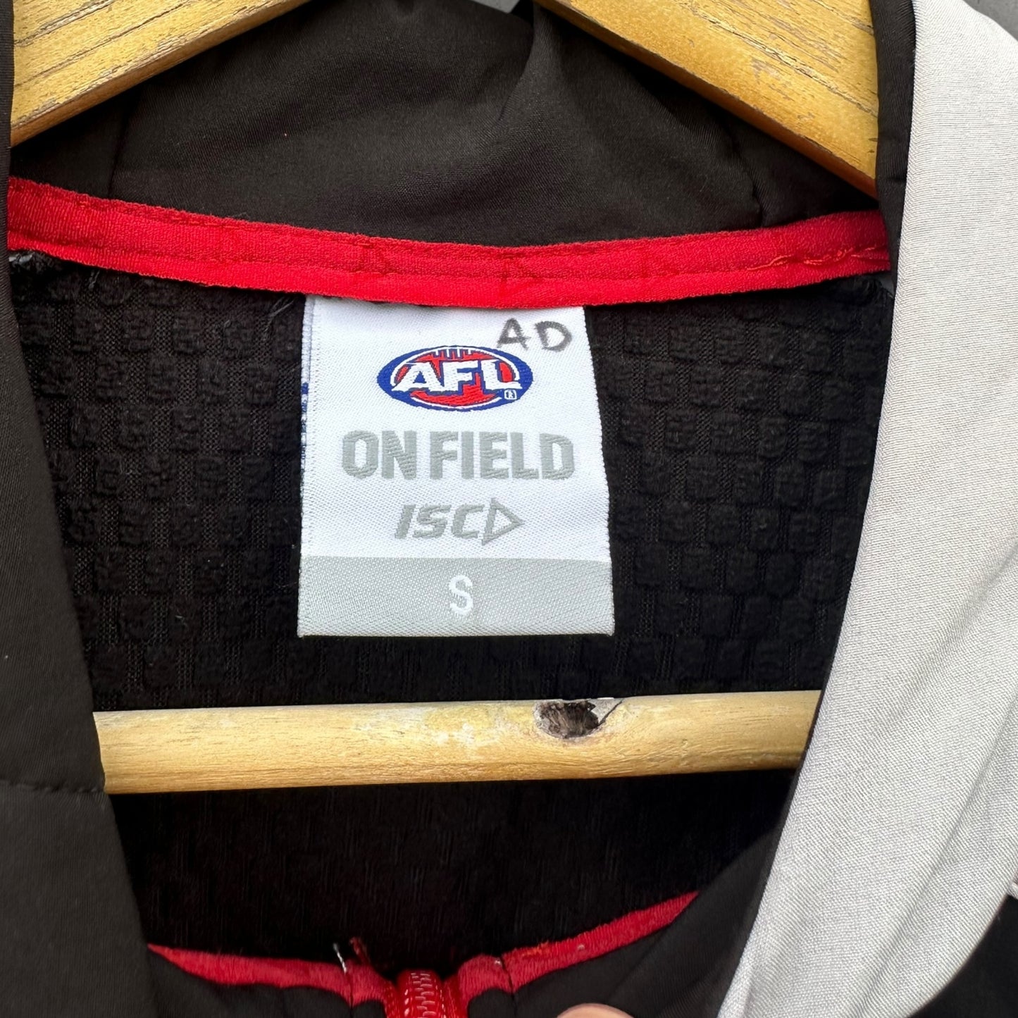 ST KILDA SAINTS ISC HOODED ON FIELD AFL JACKET