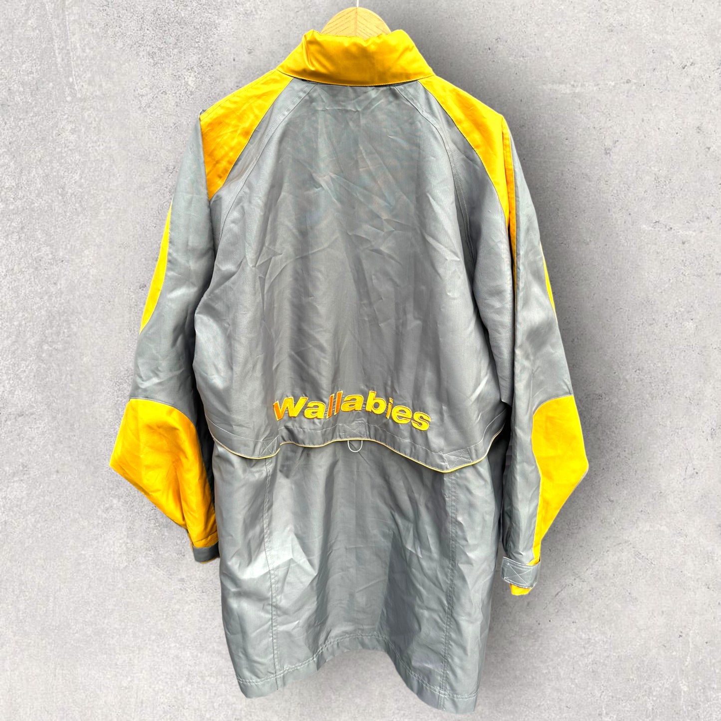 AUSTRALIAN WALLABIES VINTAGE WATERPROOF JACKET