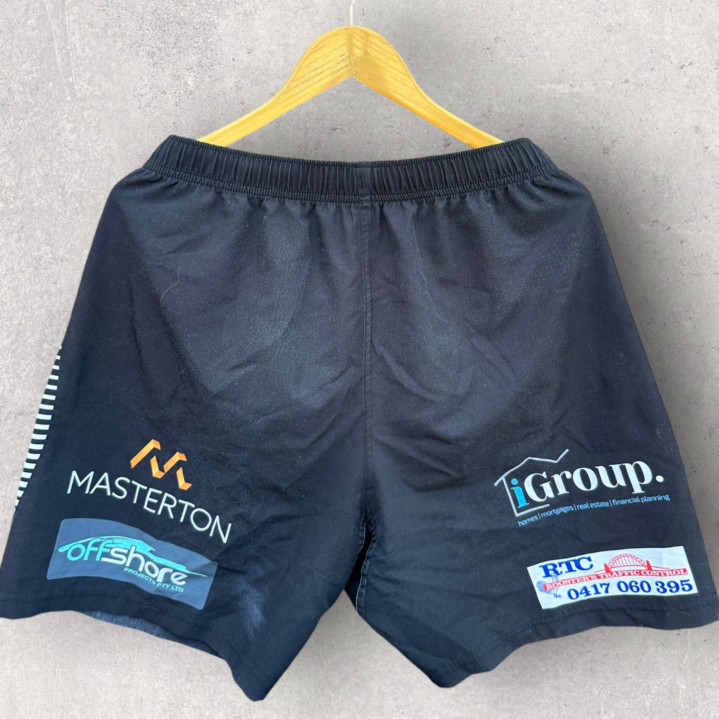 WESTERN SUBURBS MAGPIES TRAINING SHORTS ISSUED TO REUBEN PORTER