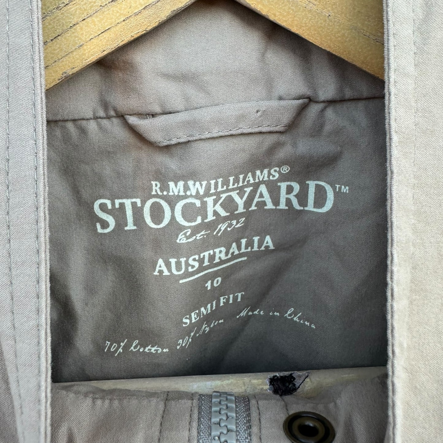 RM WILLIAMS STOCKYARD LADIES BEIGE BUTTON UP JACKET