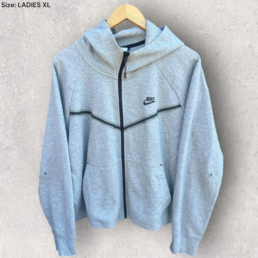 NIKE GREY WINDRUNNER TECH FLEECE JUMPER