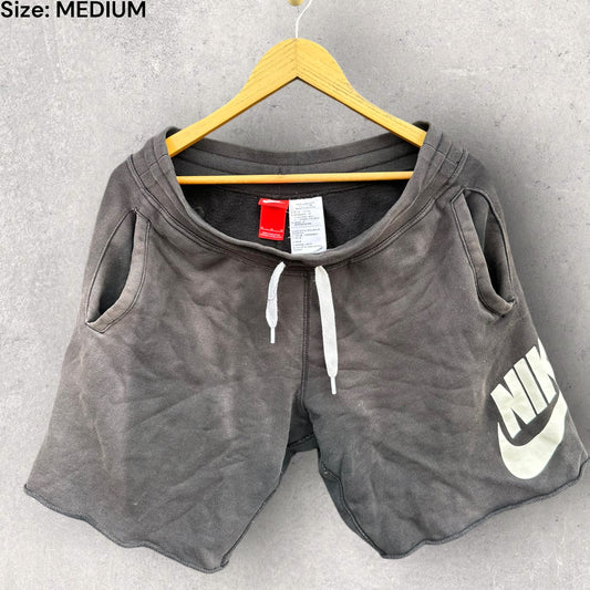 NIKE SPORTSWEAR BLACK FLEECE SHORTS