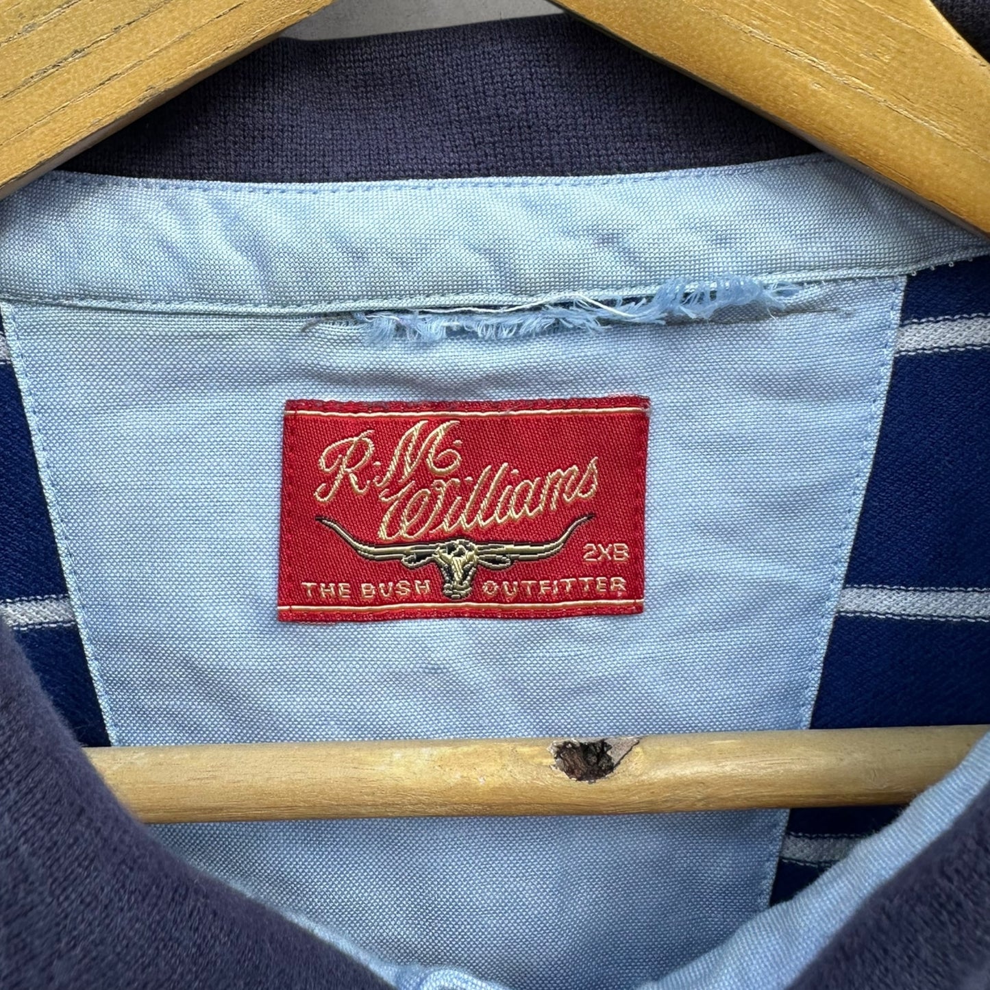 RM WILLIAMS BLUE & WHITE STRIPPED VINTAGE POLO SHIRT