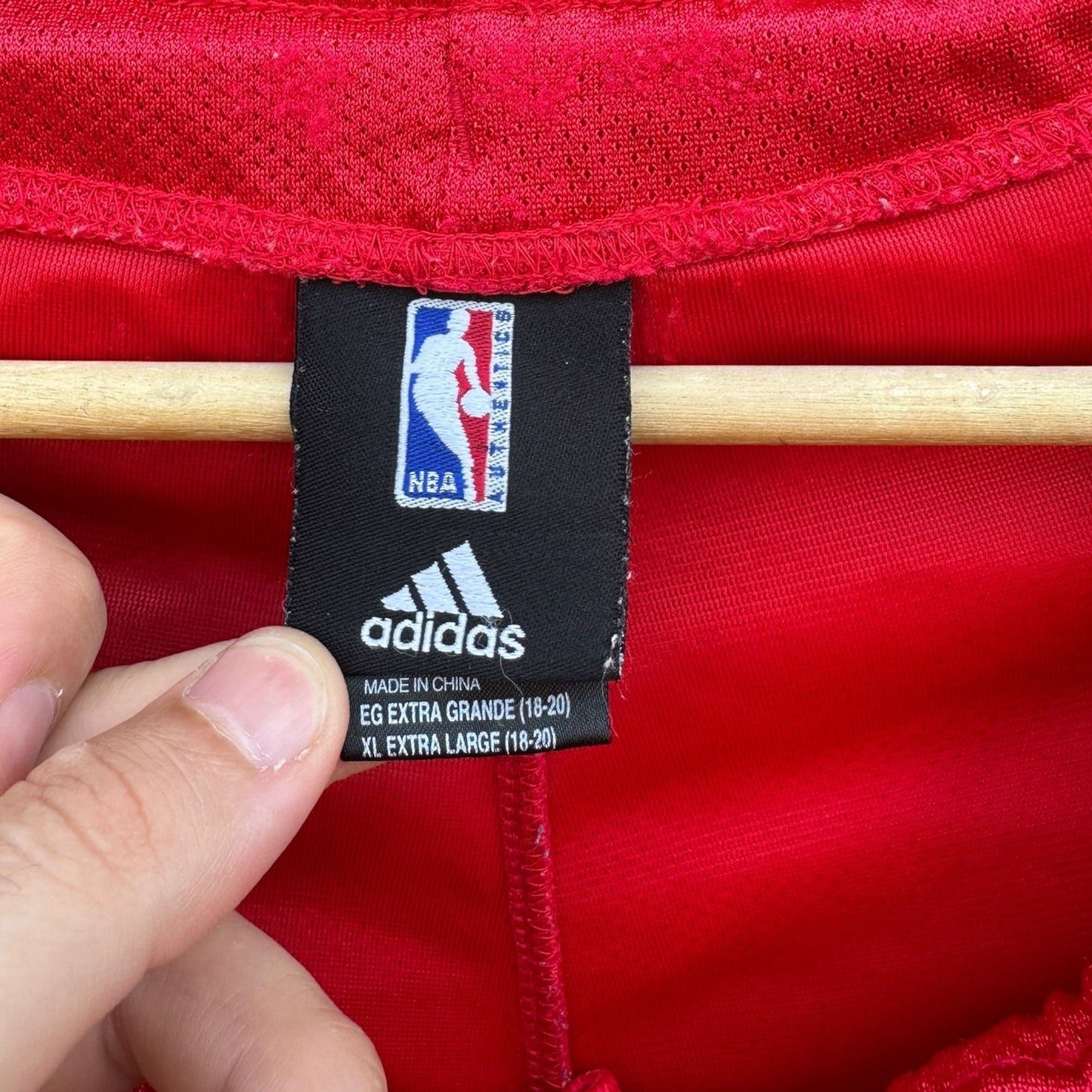 CHICAGO BULLS ADIDAS NBA RED TRAINING SHORTS