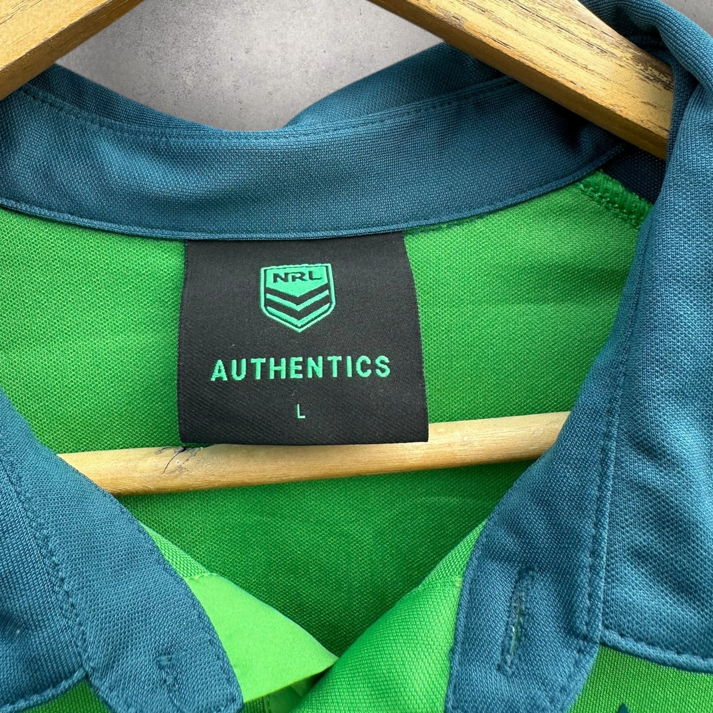 CANBERRA RAIDERS MEDIA POLO PLAYER ISSUED TO TREY MOONEY