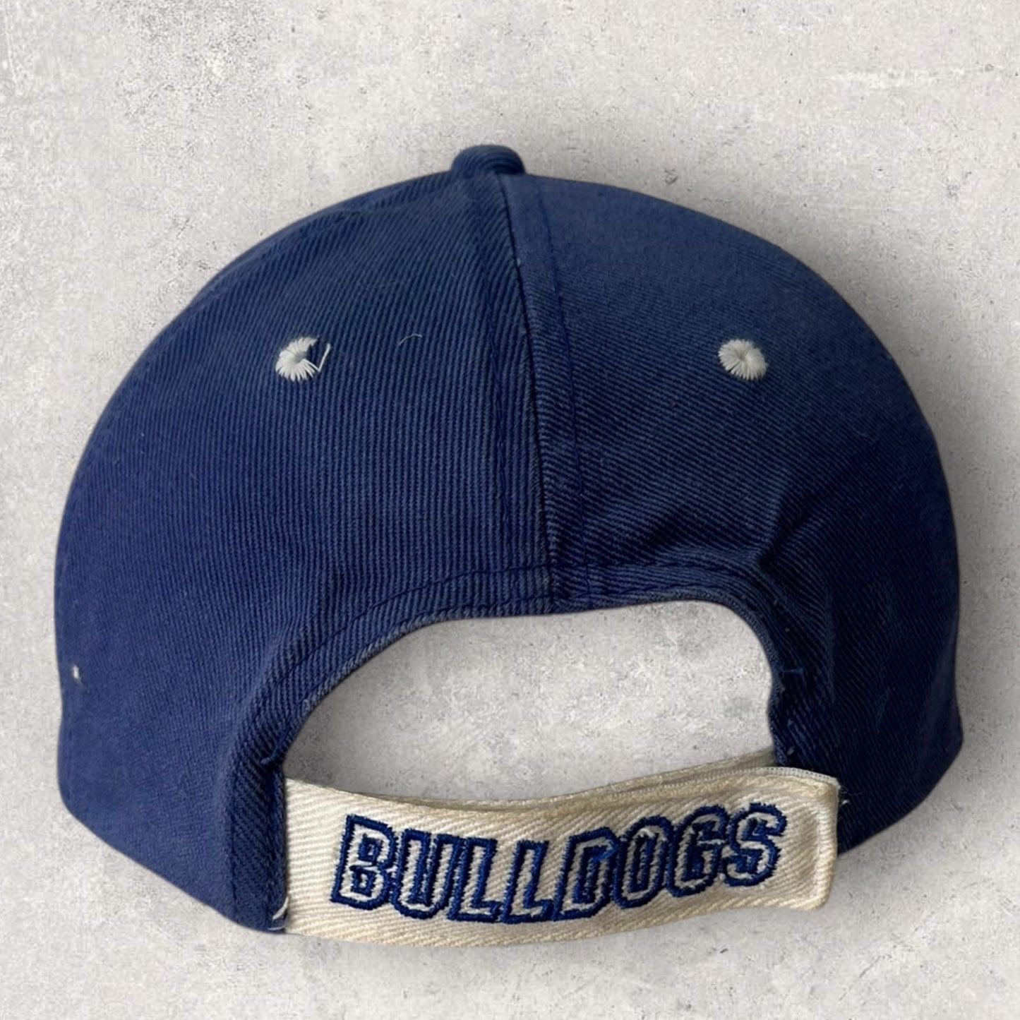 CANTERBURY BULLDOGS VINTAGE NRL HAT