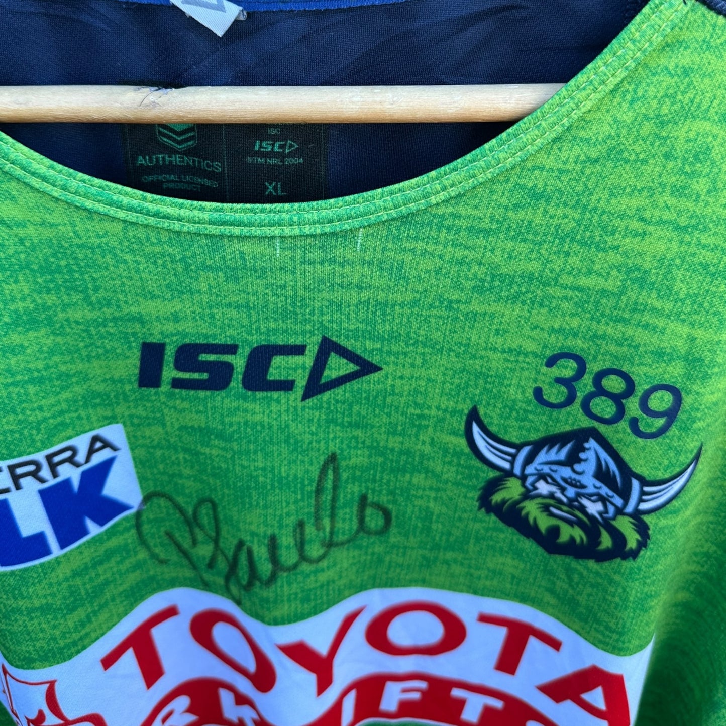 PASAMI SAULO CANBERRA RAIDERS 2024 PLAYER WORN TRAINING SHIRT + SIGNED