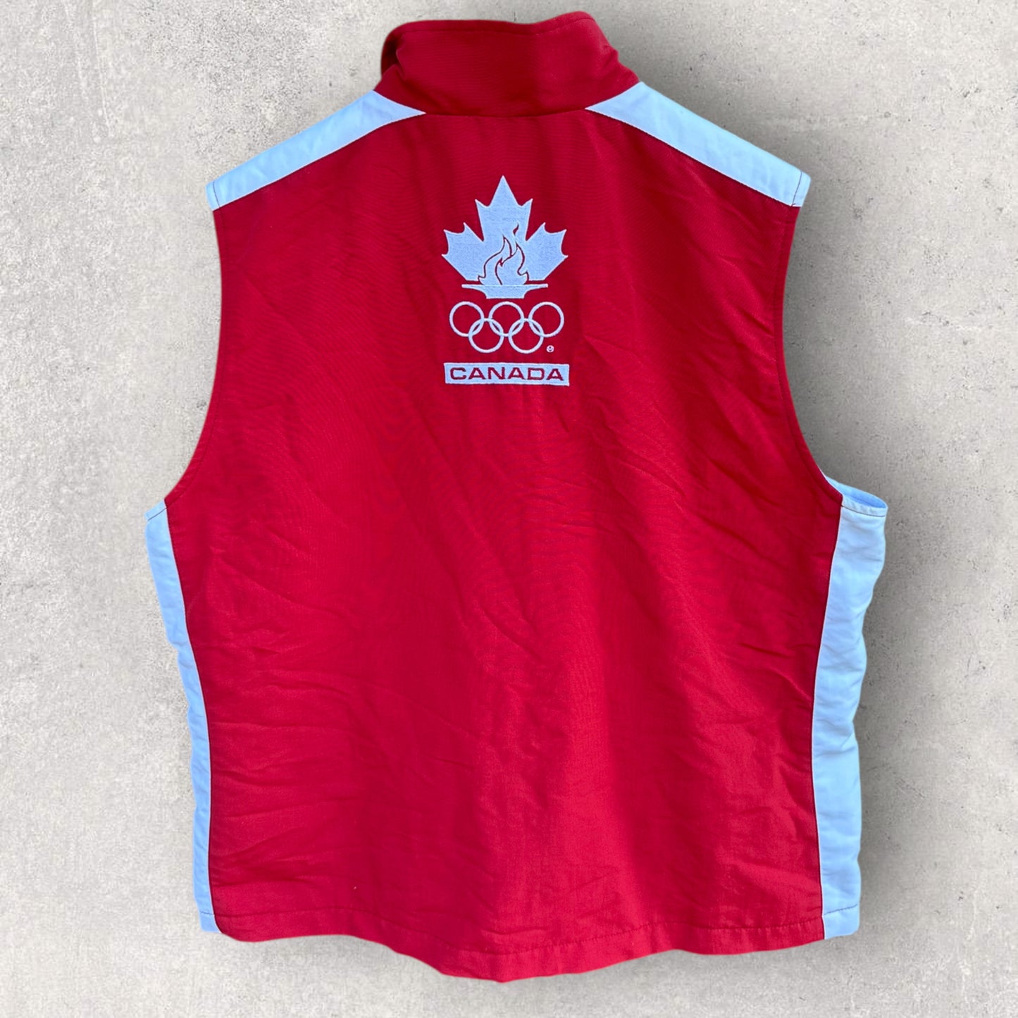 CANADA ROOTS 2000 OLYMPIC GAMES ATHLETE ISSUED SLEEVELESS VEST JACKET